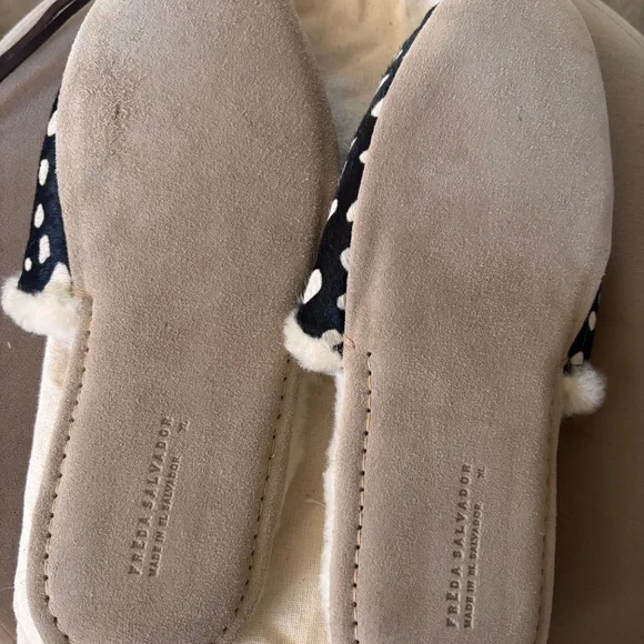 Freda Salvador James shearling slipper black and white pony hair - Picture 2 of 4